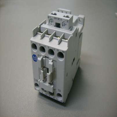 CONTACTOR 240V SUIT AEW400