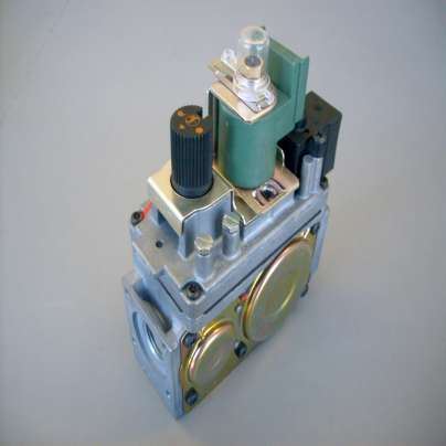 GAS THERMOST. NOVASIT 824 1/2"