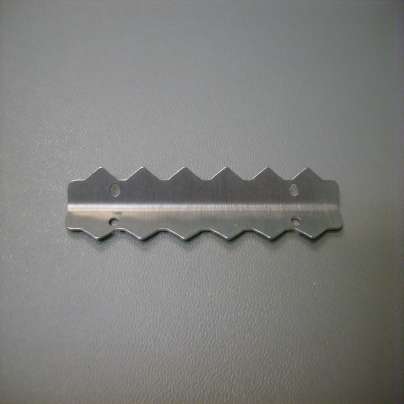 GRILLE SCRAPPER BLADES
